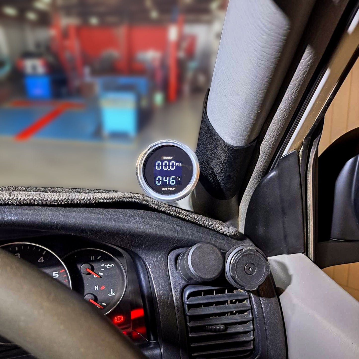 Pillar Pod for Toyota Landcruiser 100/105 Series – Gauge Holder for 52mm / 60mm Gauges