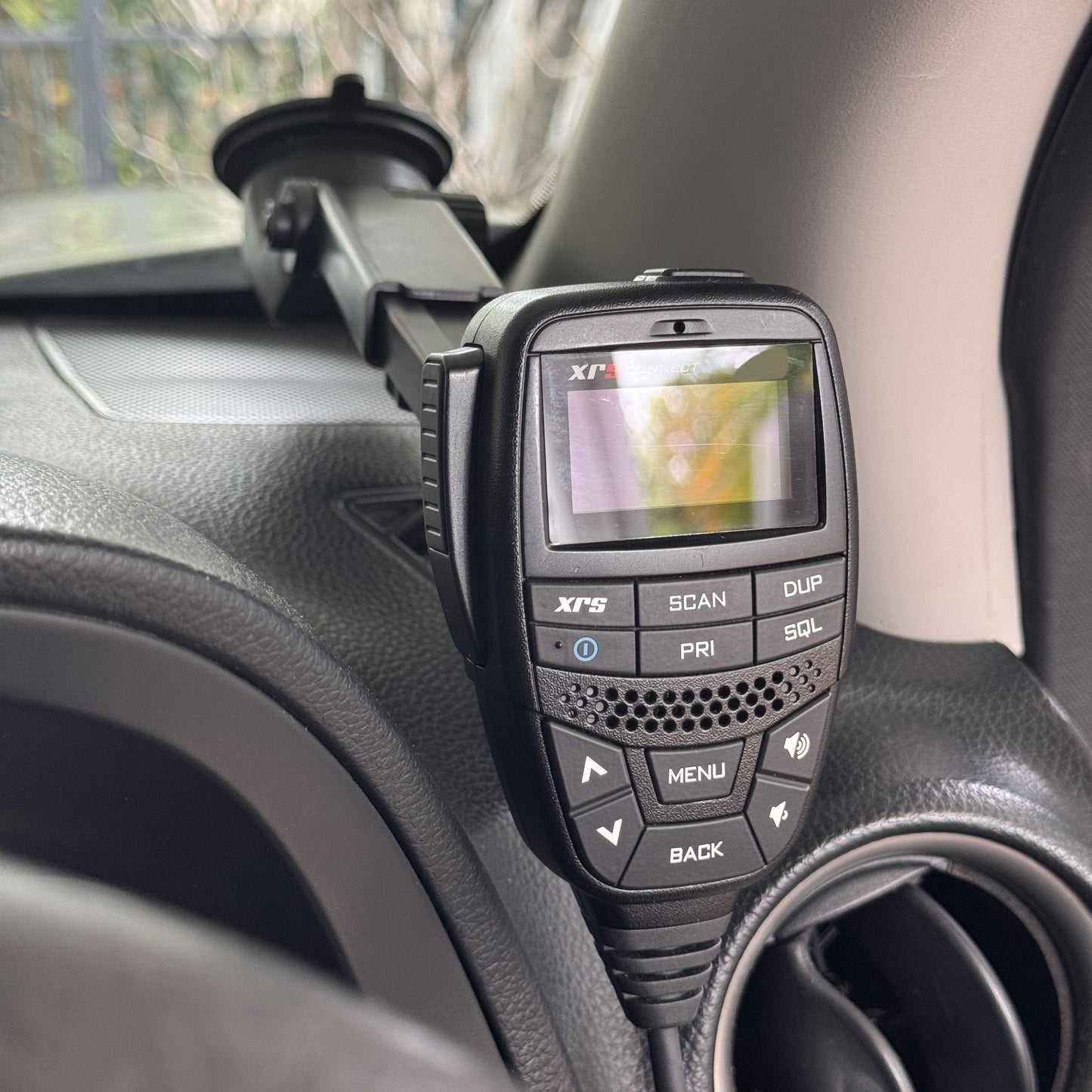 UHF Mount Windscreen Mount with Suction Cup